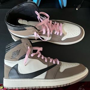 Air Jordan 1 Retro x Travis Scott R3PS